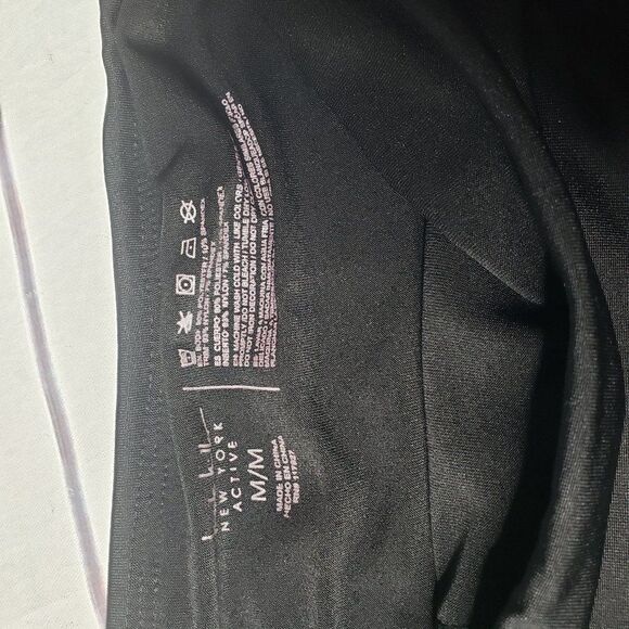 Nicole Miller Active skort black mdium - Picture 3 of 7